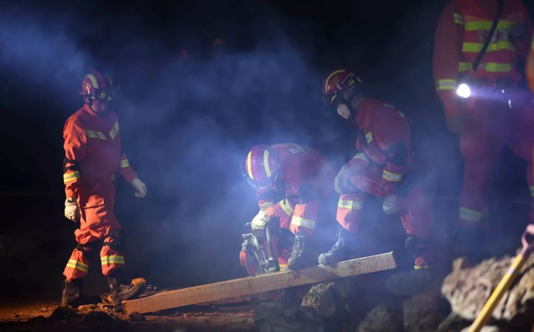 無線傳輸中噪聲、相位噪聲、信噪比、噪聲系數之間有什么區別